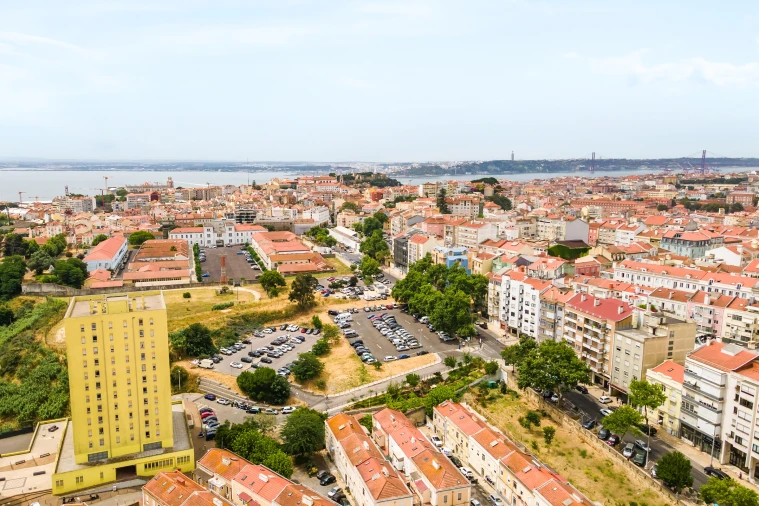 Apartamento T2 para Venda em Penha de França Foto 31