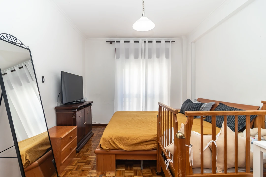 Apartamento T1 para Venda em Massamá e Monte Abraão Foto 26