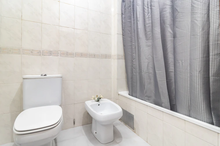 Apartamento T1 para Venda em Massamá e Monte Abraão Foto 23