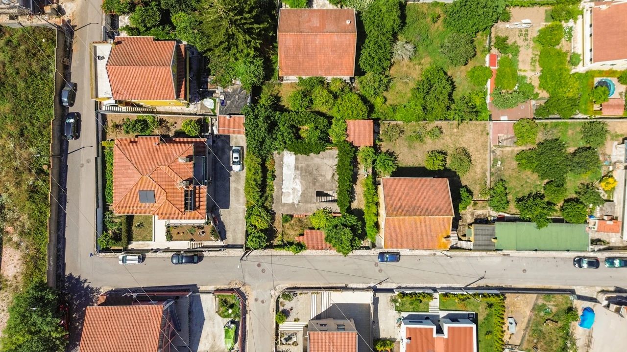 Terreno para Venda em Agualva e Mira-Sintra Foto 2
