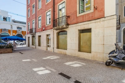 Negócio para Arrendamento em Misericórdia