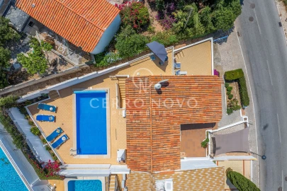Moradia T2 para Venda em Albufeira e Olhos de Água