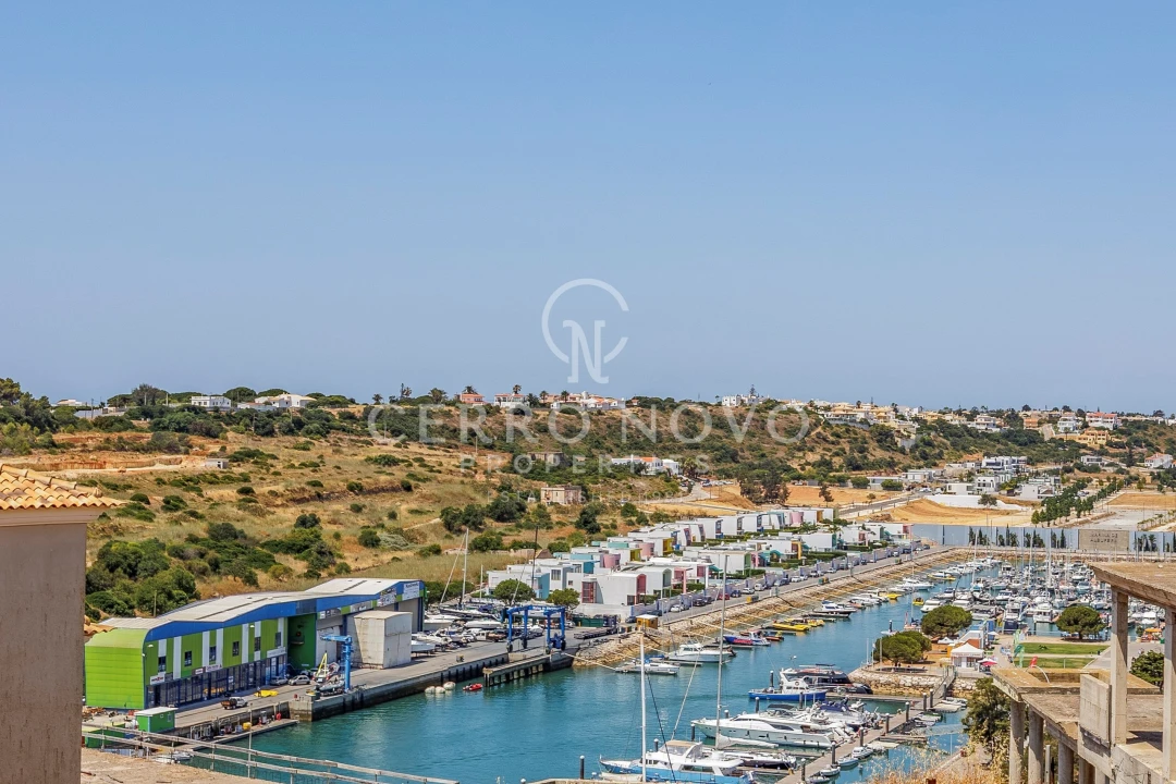 Moradia T2 para Venda em Albufeira e Olhos de Água Foto 30