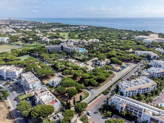 Moradia T3 para Venda em Albufeira e Olhos de Água Foto 2