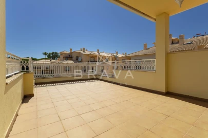 Moradia T3 para Venda em Albufeira e Olhos de Água