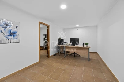 Moradia T3 para Venda em Albufeira e Olhos de Água