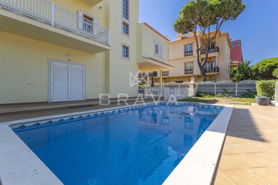 Moradia T3 para Venda em Albufeira e Olhos de Água Foto 52