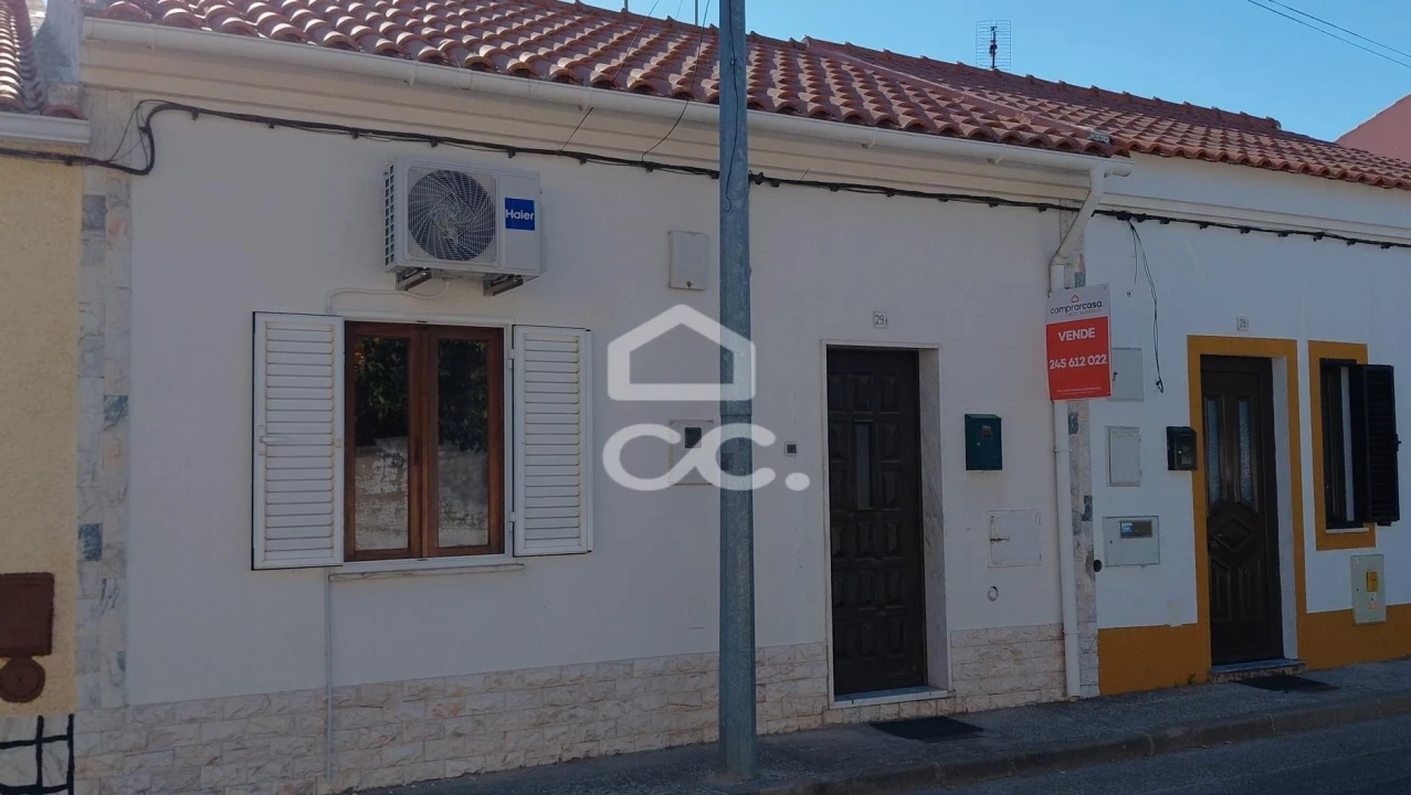 Moradia T2 para Venda em Ponte de Sor, Tramaga e Vale de Açor Foto 1