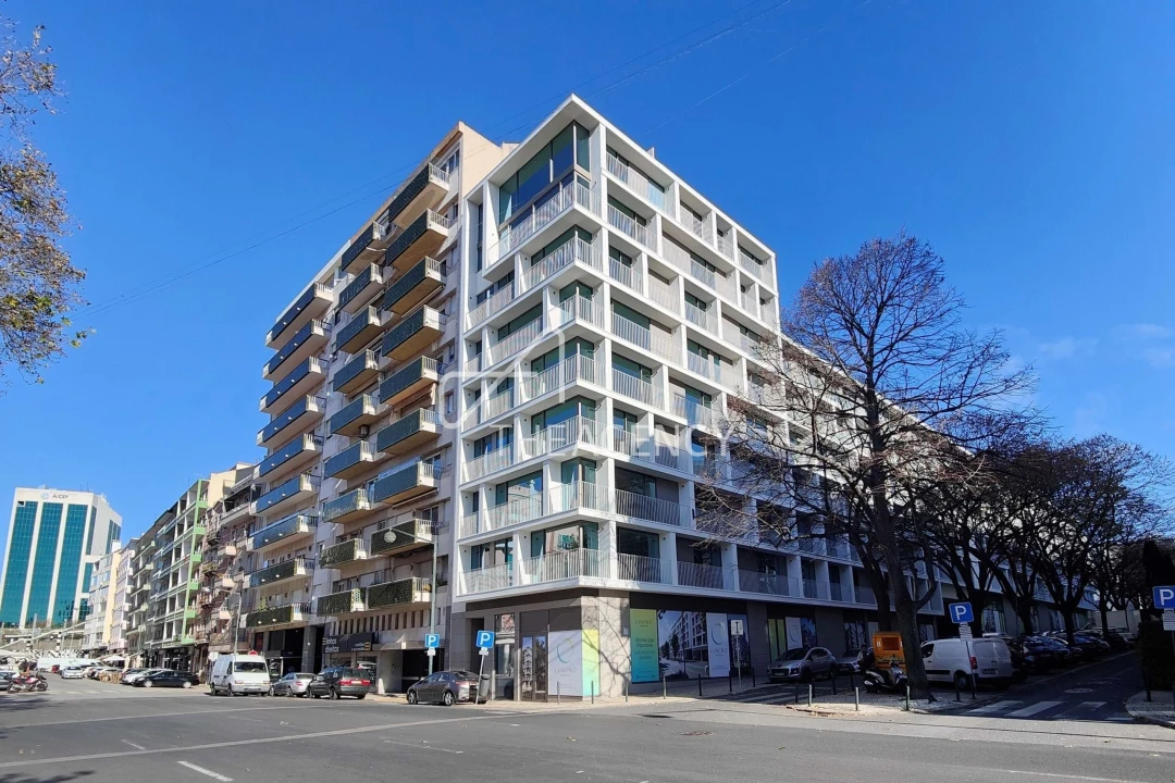 Apartamento T3 para Arrendamento em Avenidas Novas Foto 2
