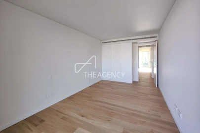 Apartamento T3 para Arrendamento em Avenidas Novas