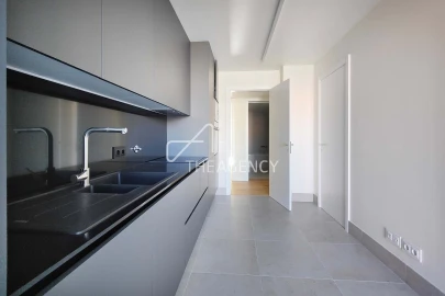 Apartamento T3 para Arrendamento em Avenidas Novas