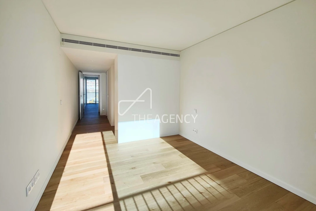 Apartamento T3 para Arrendamento em Avenidas Novas Foto 25