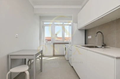 Apartamento T2 para Venda em Penha de França