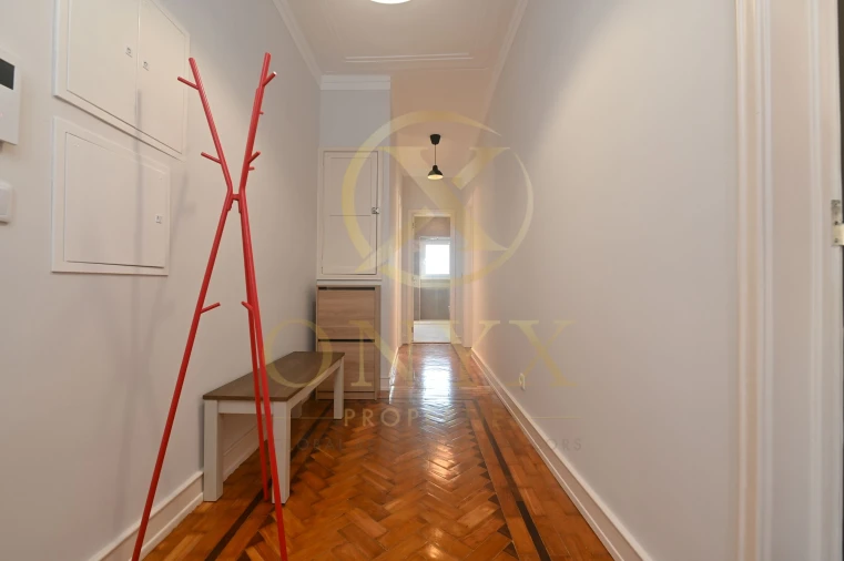 Apartamento T2 para Venda em Penha de França Foto 3