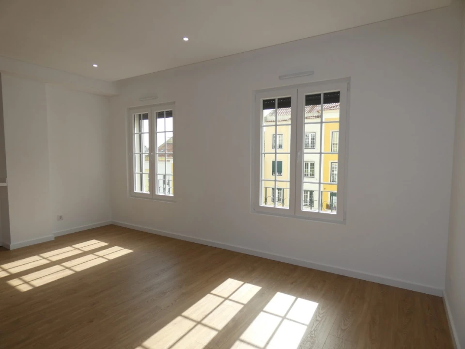 Apartamento T2 para Venda em Águas Livres Foto 12