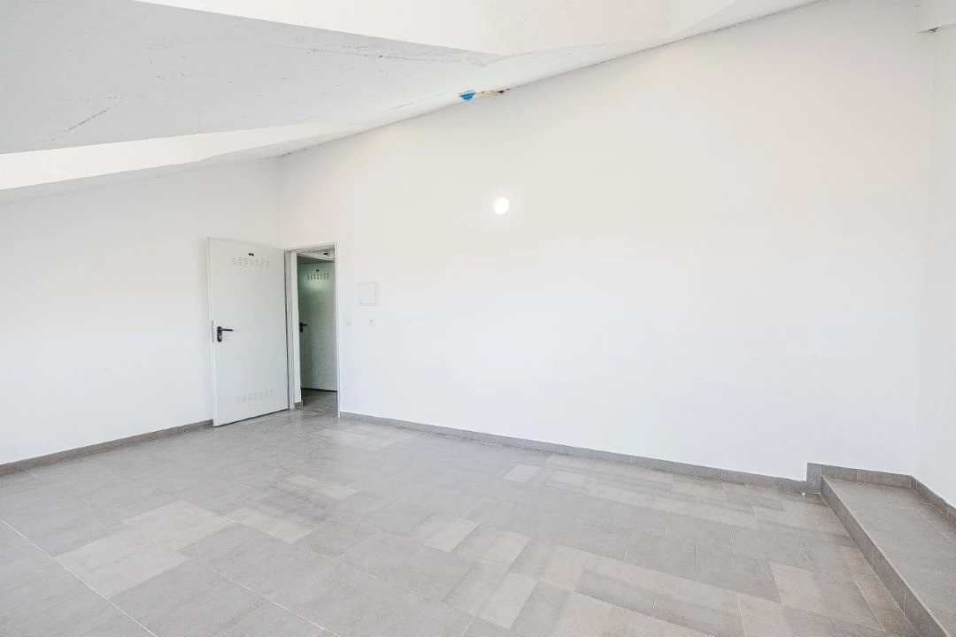 Apartamento T2 para Venda em Águas Livres Foto 41