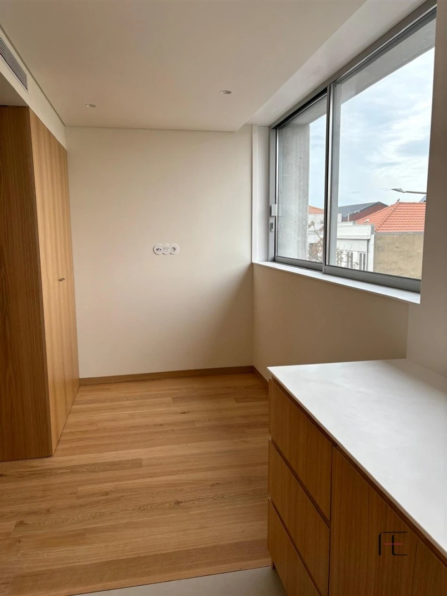 Apartamento T3 para Venda em Matosinhos e Leça da Palmeira Foto 2