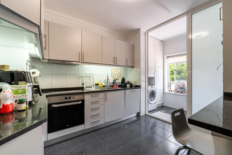 Apartamento T2 para Venda em Arcozelo Foto 23