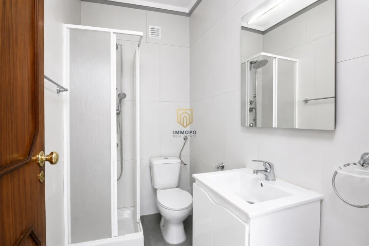 Apartamento T3 para Venda em Rio Tinto Foto 14