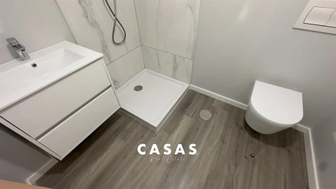 Apartamento T2 para Venda em Funchal (Se)