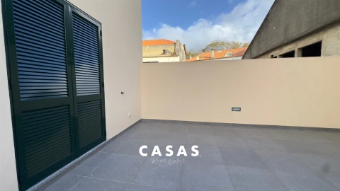 Apartamento T2 para Venda em Funchal (Se)