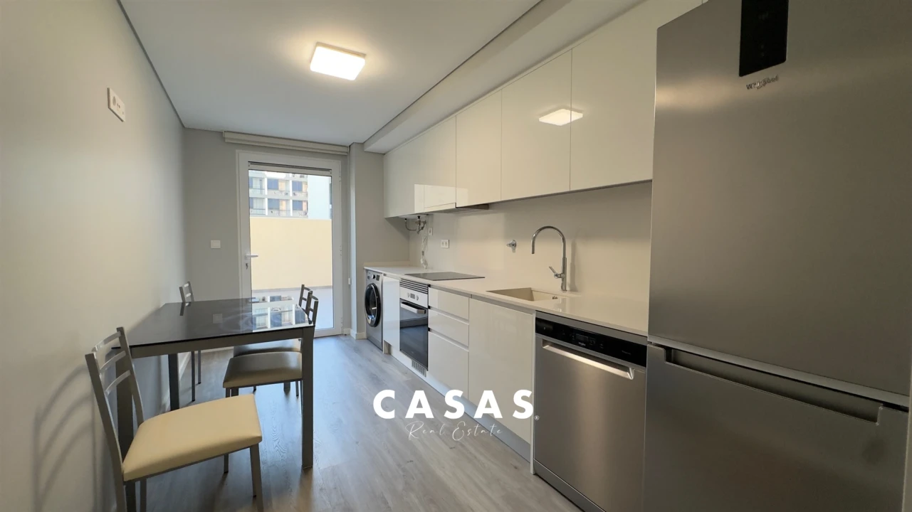 Apartamento T2 para Venda em Funchal (Se) Foto 13