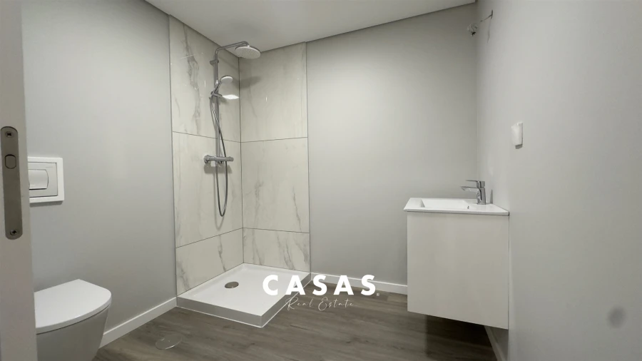 Apartamento T2 para Venda em Funchal (Se) Foto 17