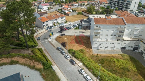 Apartamento T2 para Venda em Cristelos, Boim e Ordem