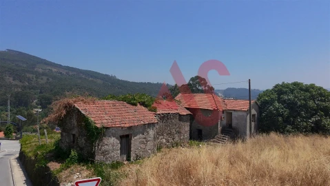 Moradia T1 para Venda em Sousela