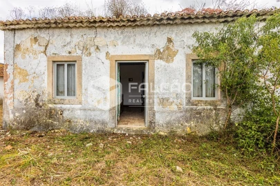 Moradia T3 para Venda em Azambujeira e Malaqueijo