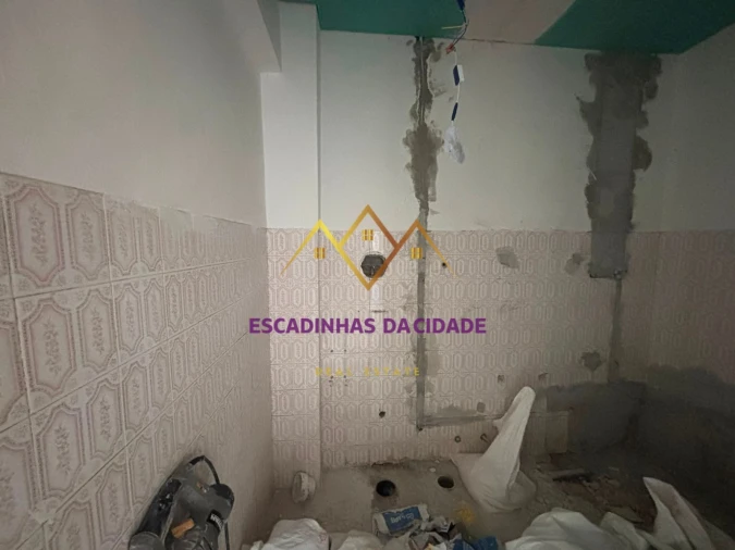Apartamento T2 para Venda em Cacém e São Marcos Foto 5