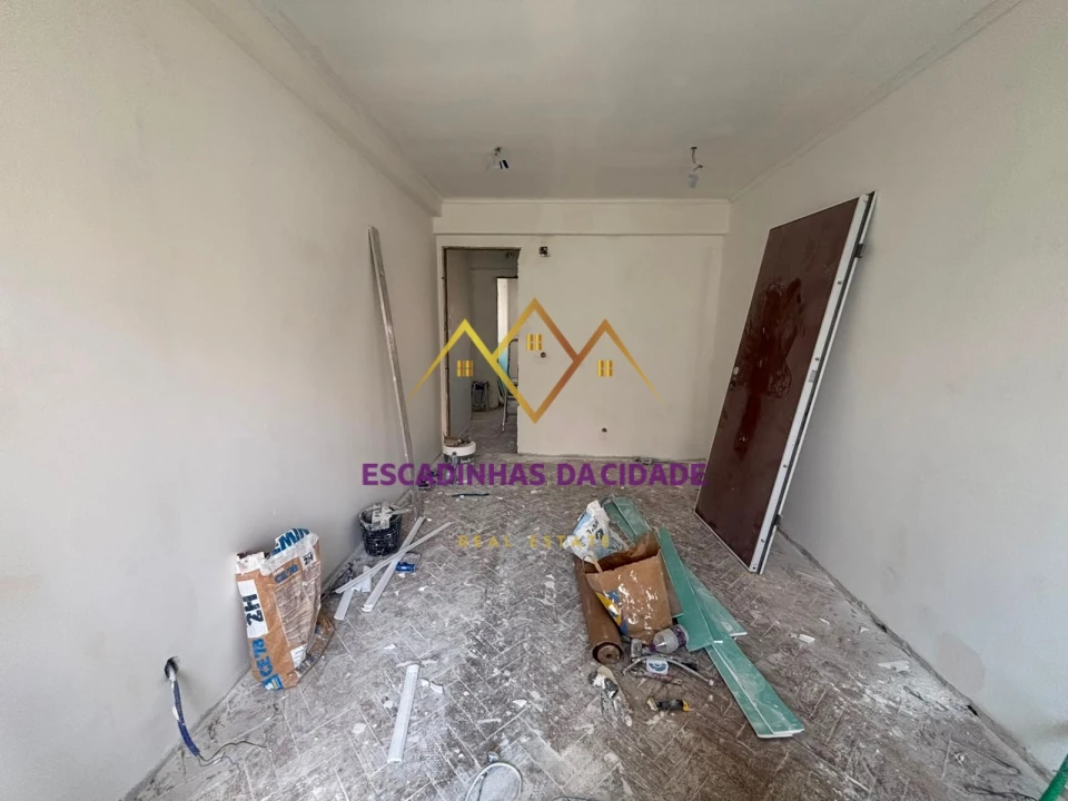 Apartamento T2 para Venda em Cacém e São Marcos Foto 9