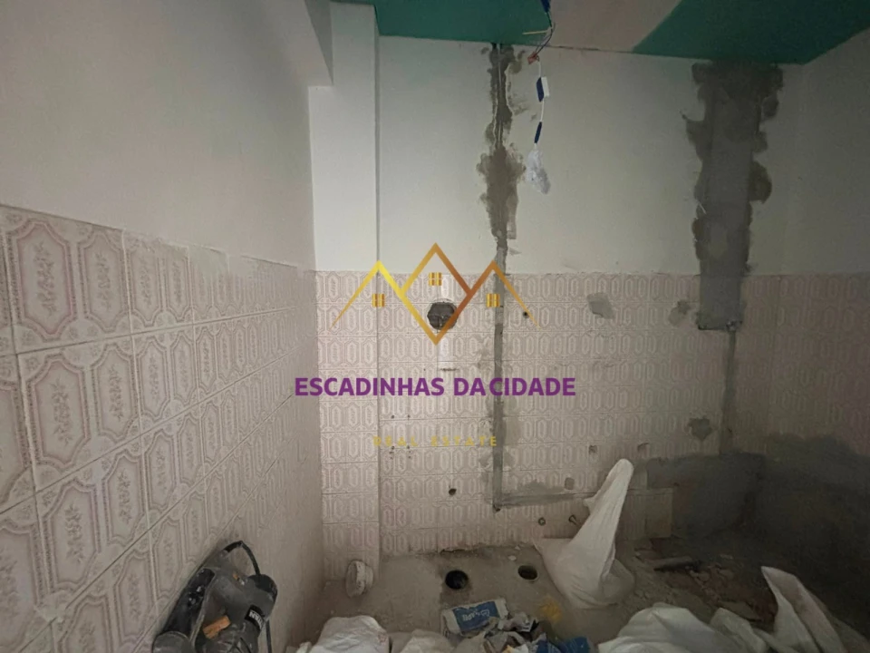 Apartamento T2 para Venda em Cacém e São Marcos Foto 5