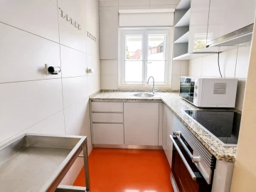 Apartamento T1 para Arrendamento em Misericórdia