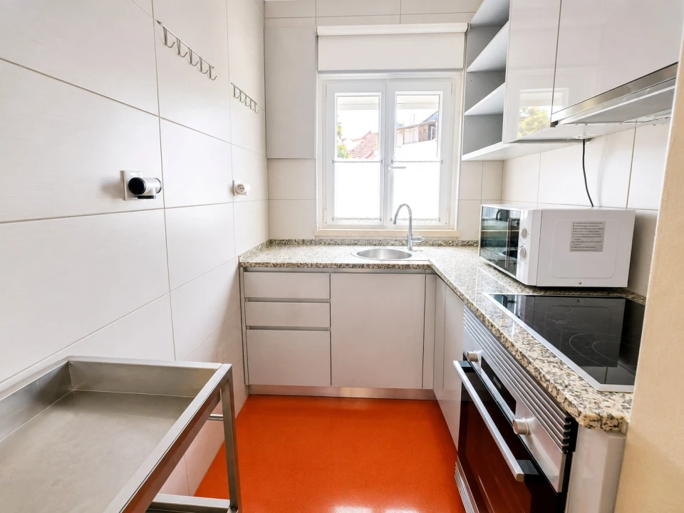 Apartamento T1 para Arrendamento em Misericórdia Foto 2