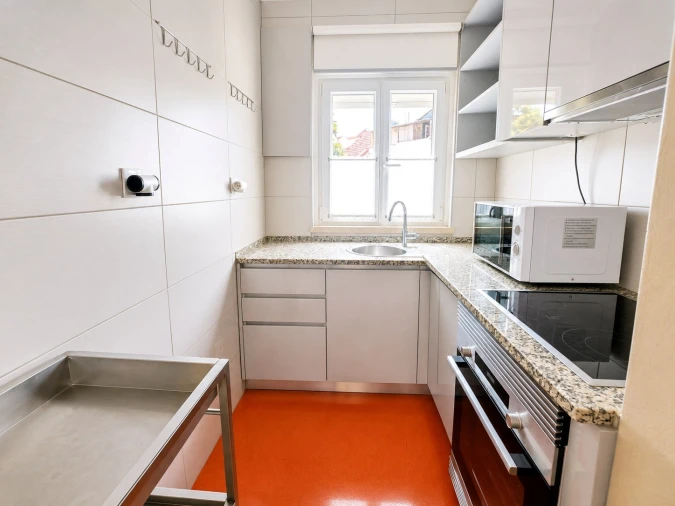 Apartamento T1 para Arrendamento em Misericórdia Foto 2