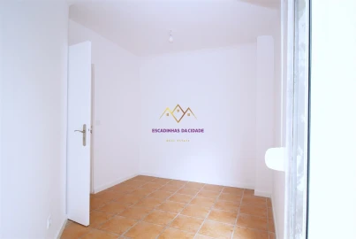 Apartamento T2 para Venda em Algueirão-Mem Martins