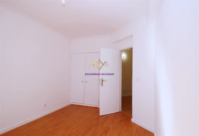 Apartamento T2 para Venda em Algueirão-Mem Martins