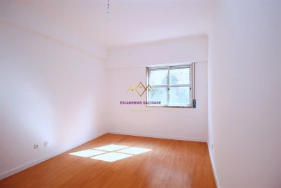 Apartamento T2 para Venda em Algueirão-Mem Martins