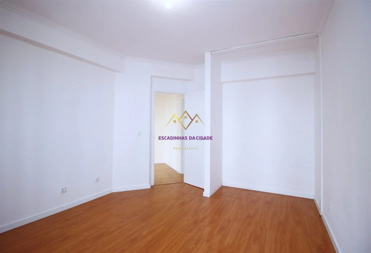 Apartamento T2 para Venda em Algueirão-Mem Martins Foto 21