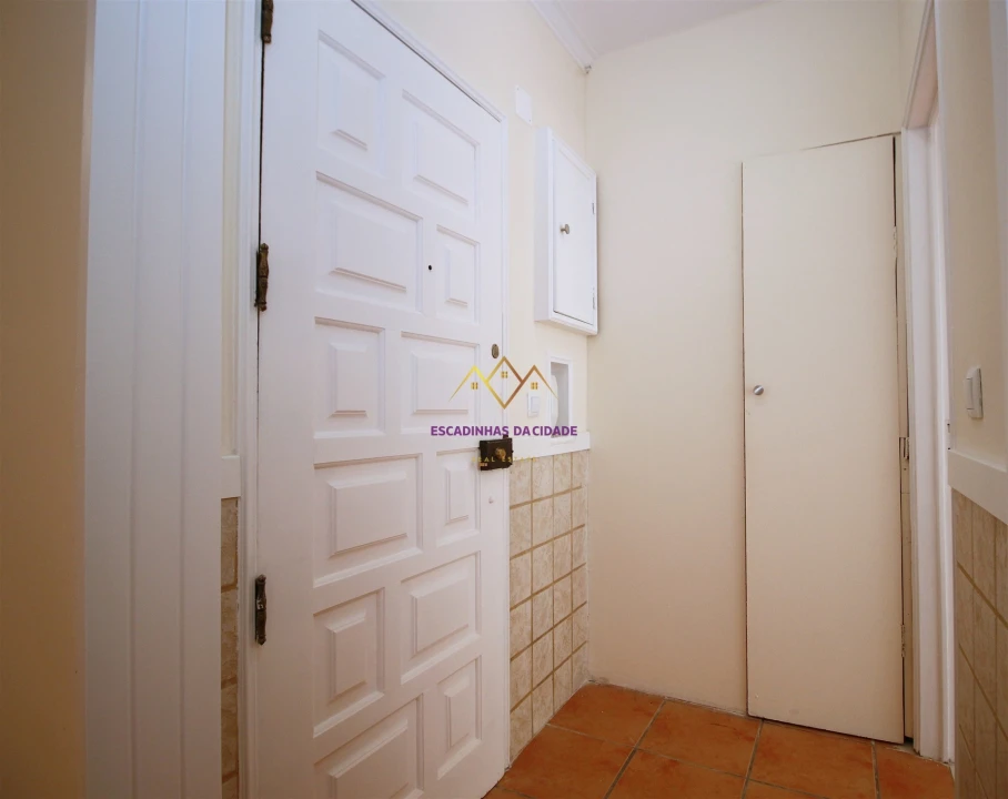 Apartamento T2 para Venda em Algueirão-Mem Martins Foto 15