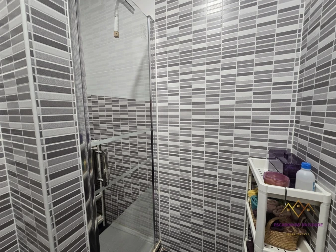 Apartamento T1 para Arrendamento em Belém Foto 25