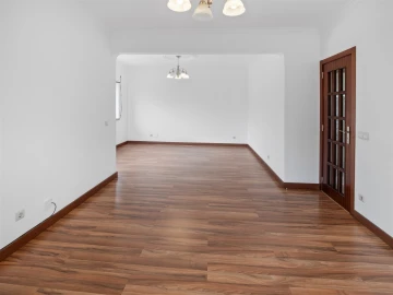 Moradia T4 para Venda em Alcabideche