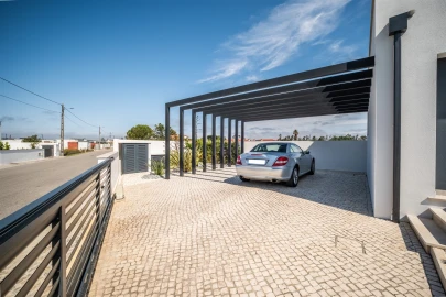 Moradia T3 para Venda em Pataias e Martingança