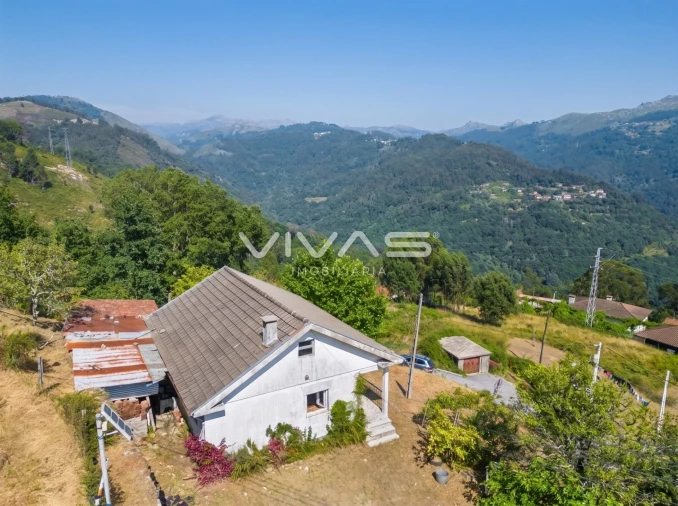 Moradia T3 para Venda em Cibões e Brufe Foto 2