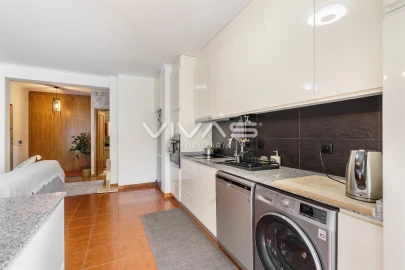 Apartamento T3 para Venda em Braga (Maximinos, Sé e Cividade)