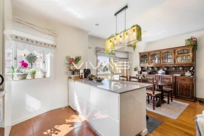 Apartamento T3 para Venda em Braga (Maximinos, Sé e Cividade)