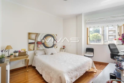 Apartamento T3 para Venda em Braga (Maximinos, Sé e Cividade)