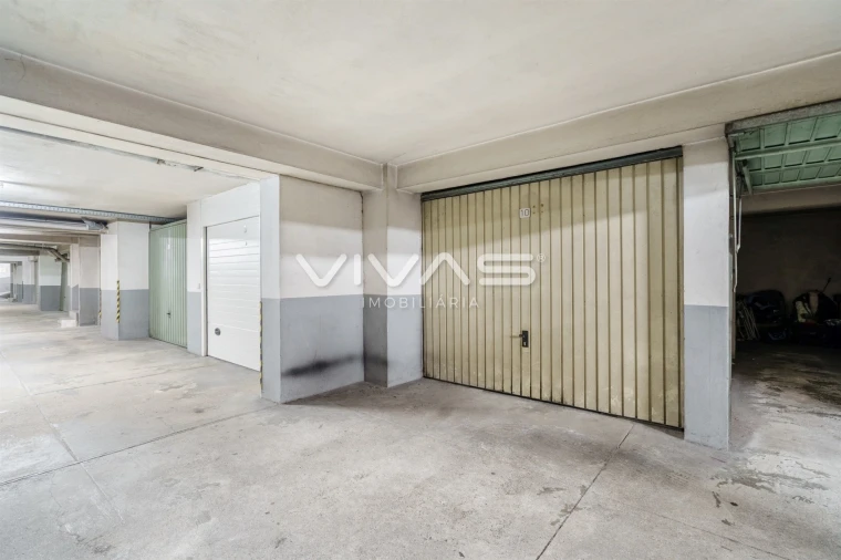 Apartamento T3 para Venda em Braga (Maximinos, Sé e Cividade) Foto 28