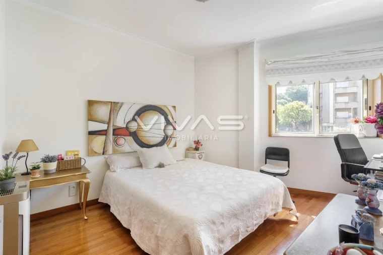 Apartamento T3 para Venda em Braga (Maximinos, Sé e Cividade) Foto 21